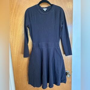 GAP black long sleeve fit & flare dress with pockets